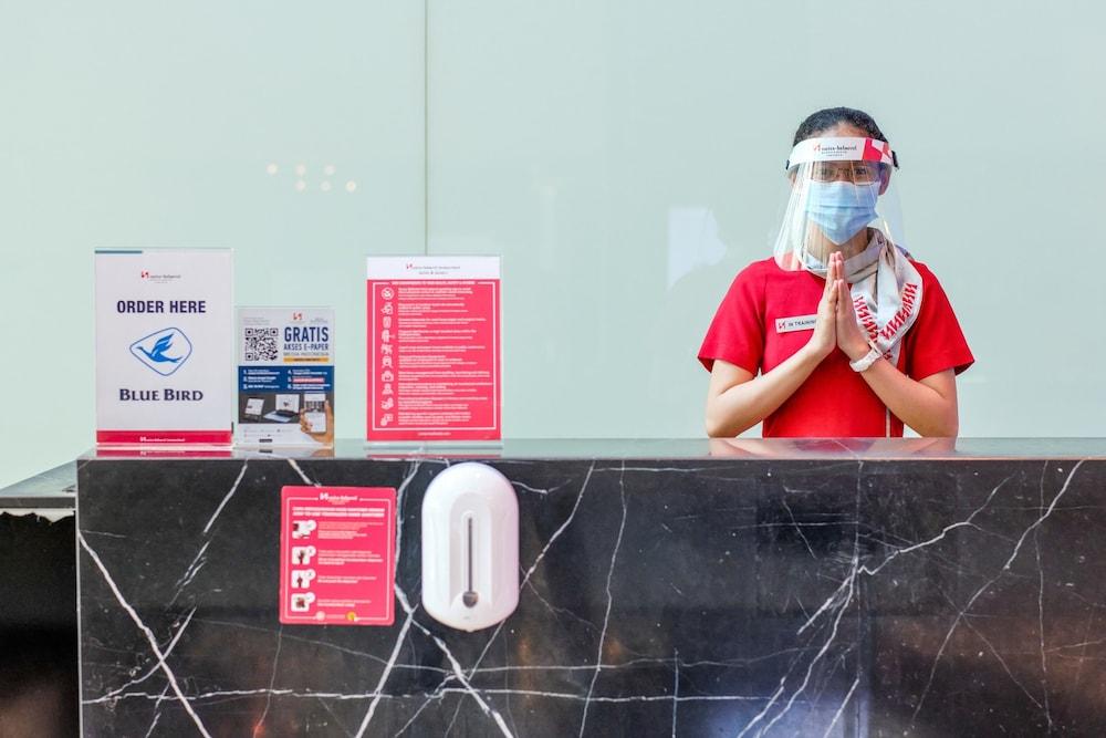 Swiss-Belhotel Mangga Besar Jacarta Exterior foto