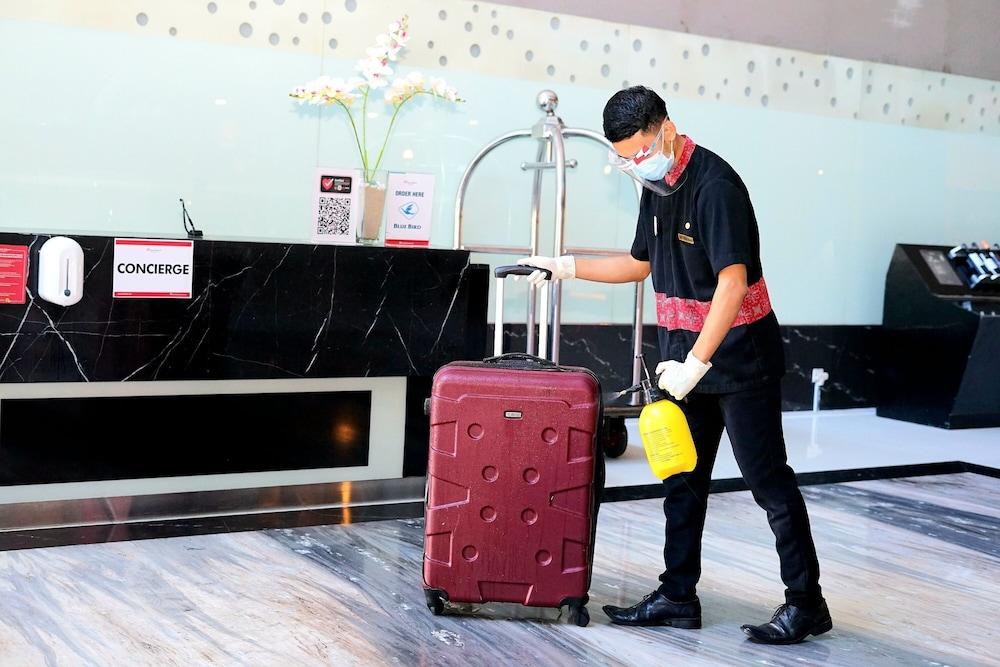 Swiss-Belhotel Mangga Besar Jacarta Exterior foto
